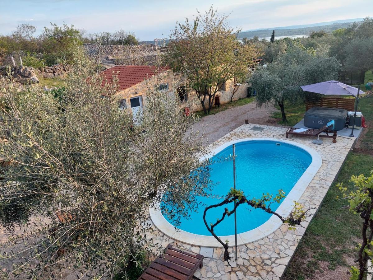 Holiday House Pulina Punat Extérieur photo